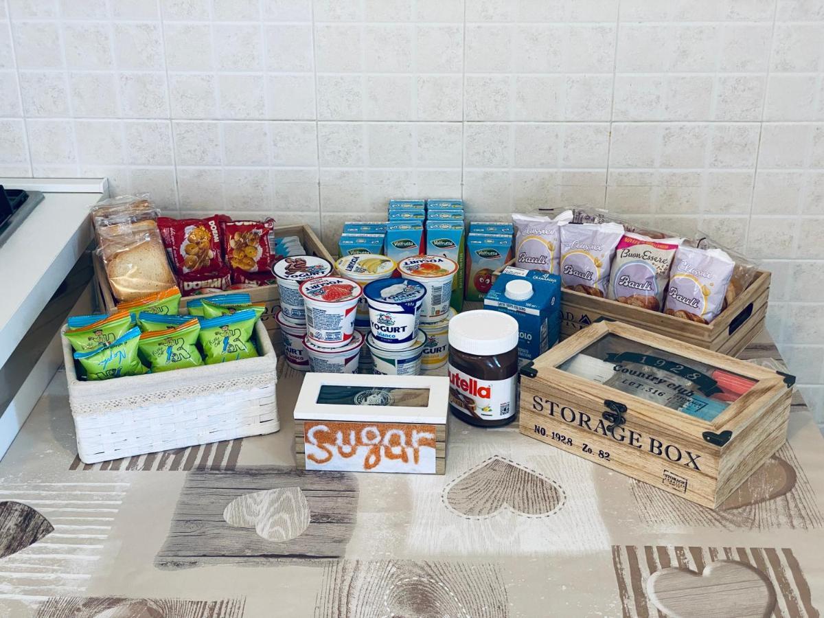 F&g 71100 - - Colazione Inclusa - Box Auto Privato Su Richiesta Apartment Foggia